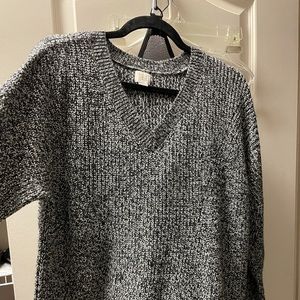 Black and White Patterned V-neck Sweater